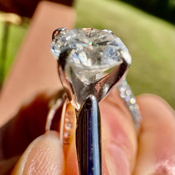 Women’s Wedding Band Set - Picture 5 of 13